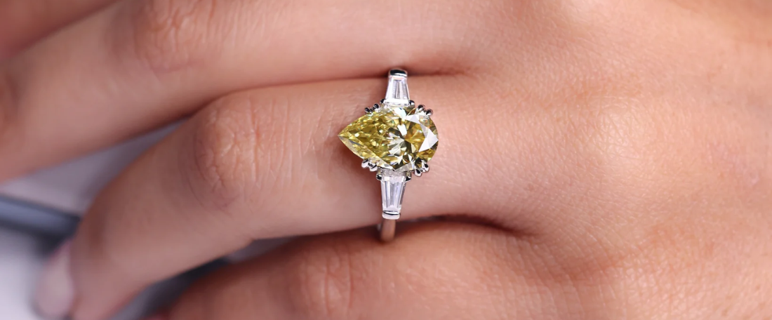 Pear Engagement Rings
