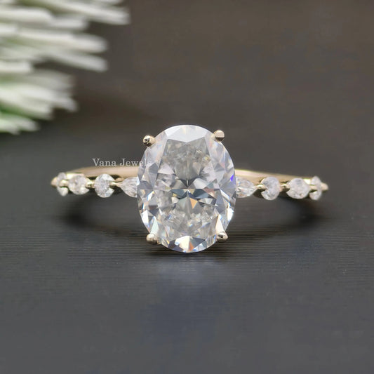 Oval cut moissanite engagement ring