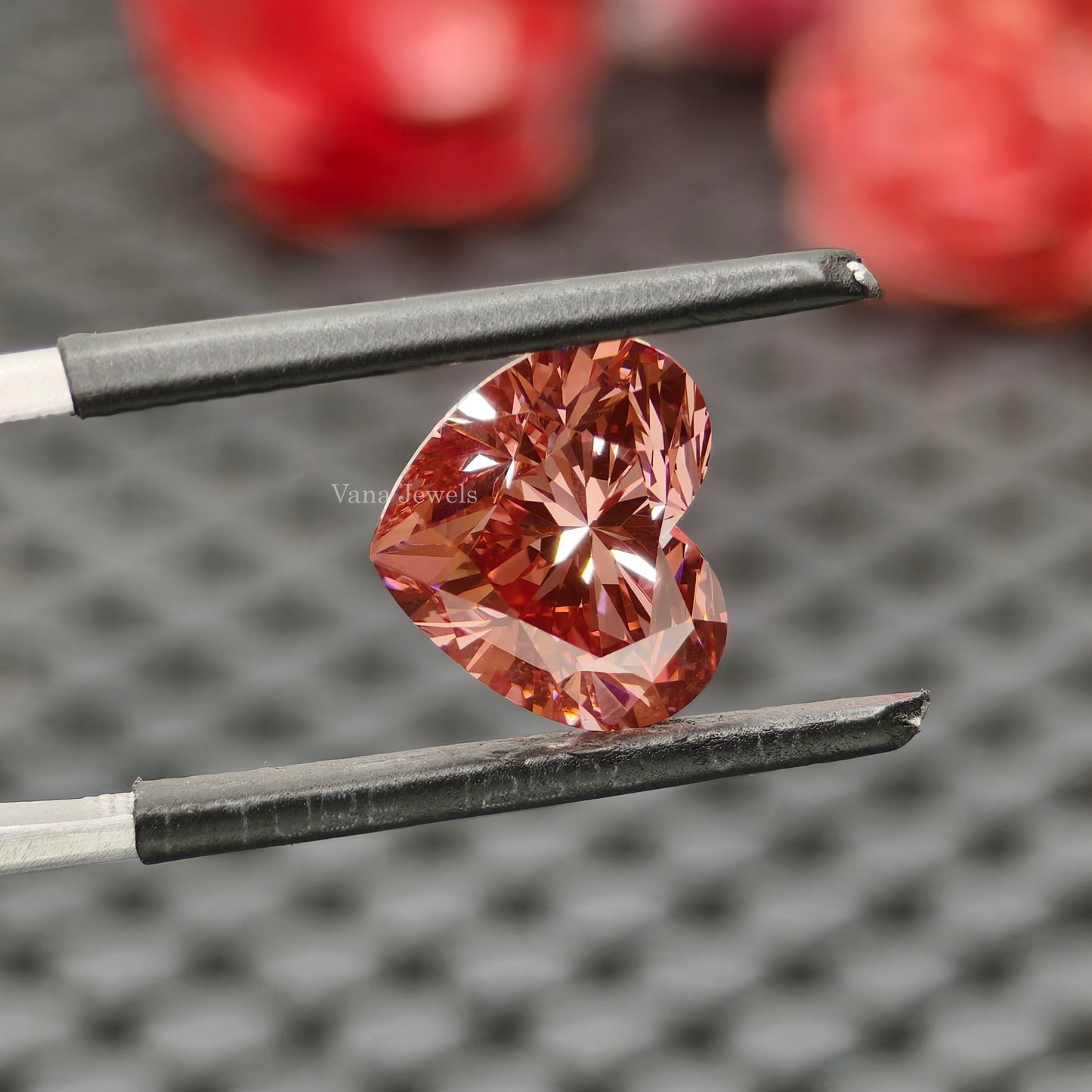 IGI certified pink heart diamond for jewelry making
