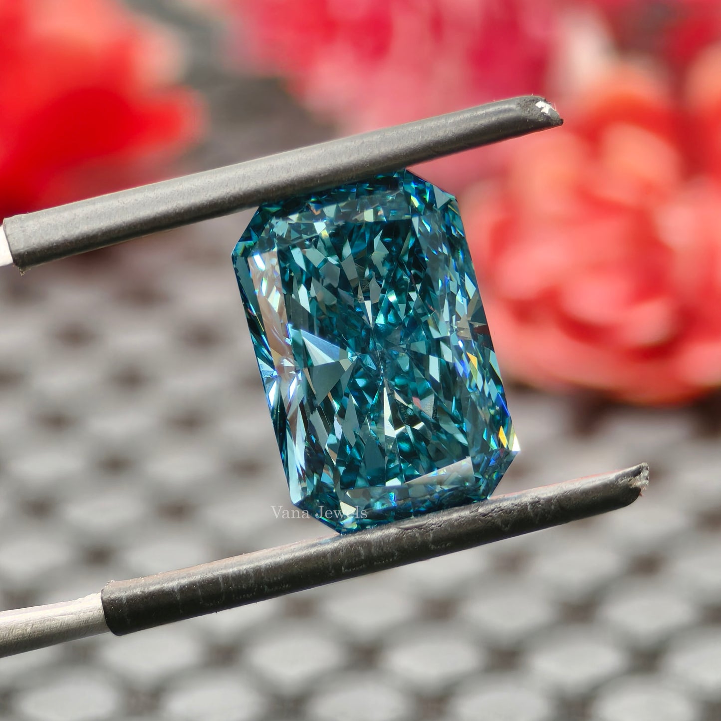 Radiant cut vivid blue lab grown diamond