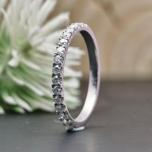 Round Cut Moissanite Wedding Band