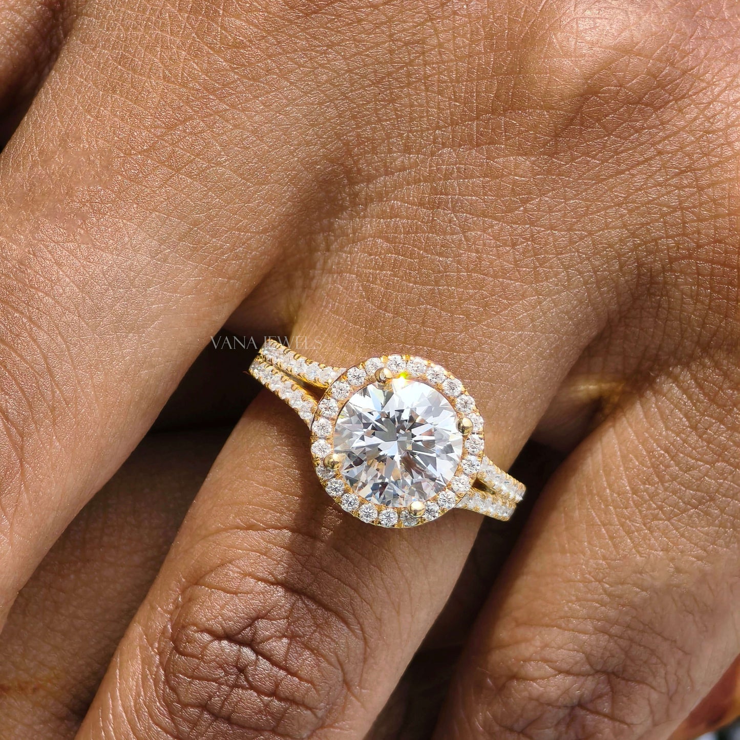 Round Cut Lab Grown Diamond Halo Engagement Ring - Split Shank Style
