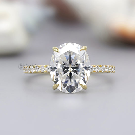Oval cut moissanite engagement ring