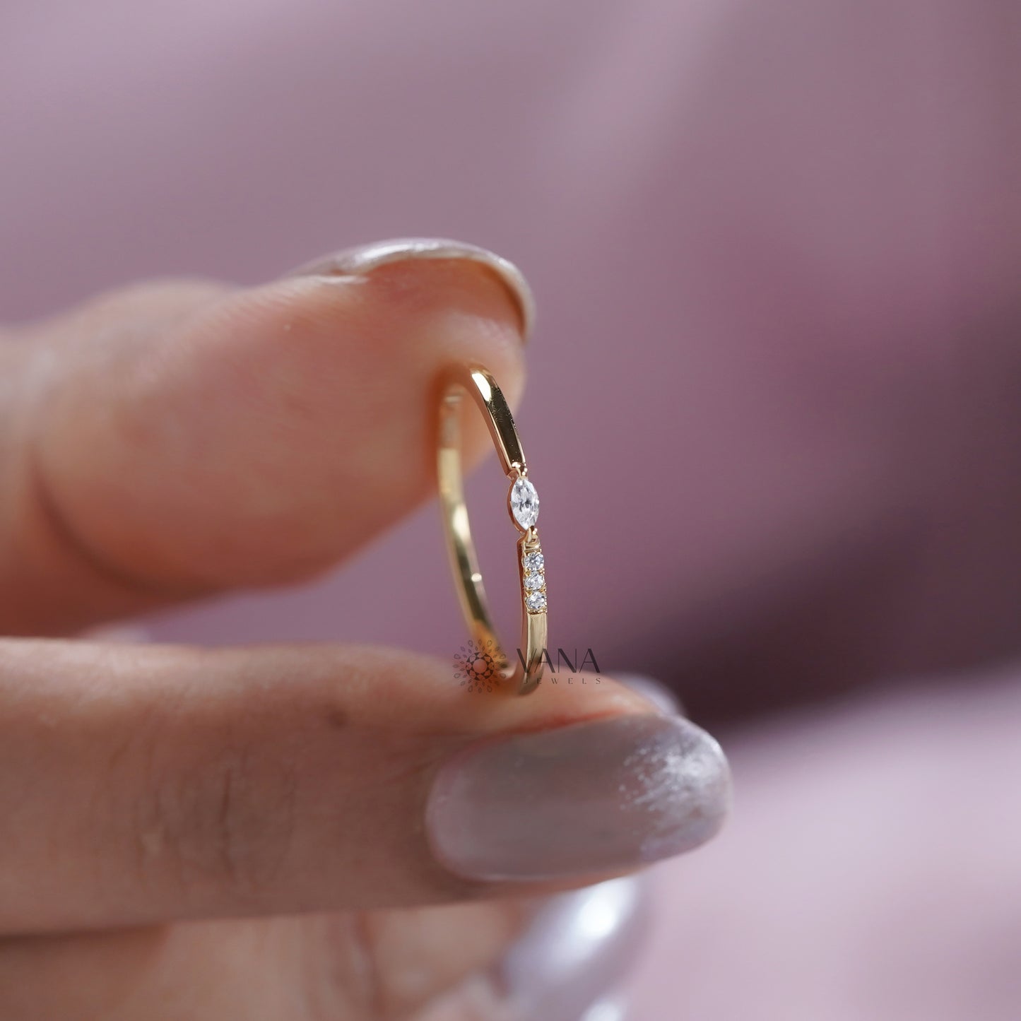Lab grown diamond wedding band for women