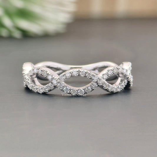 Infinity crossover moissanite band