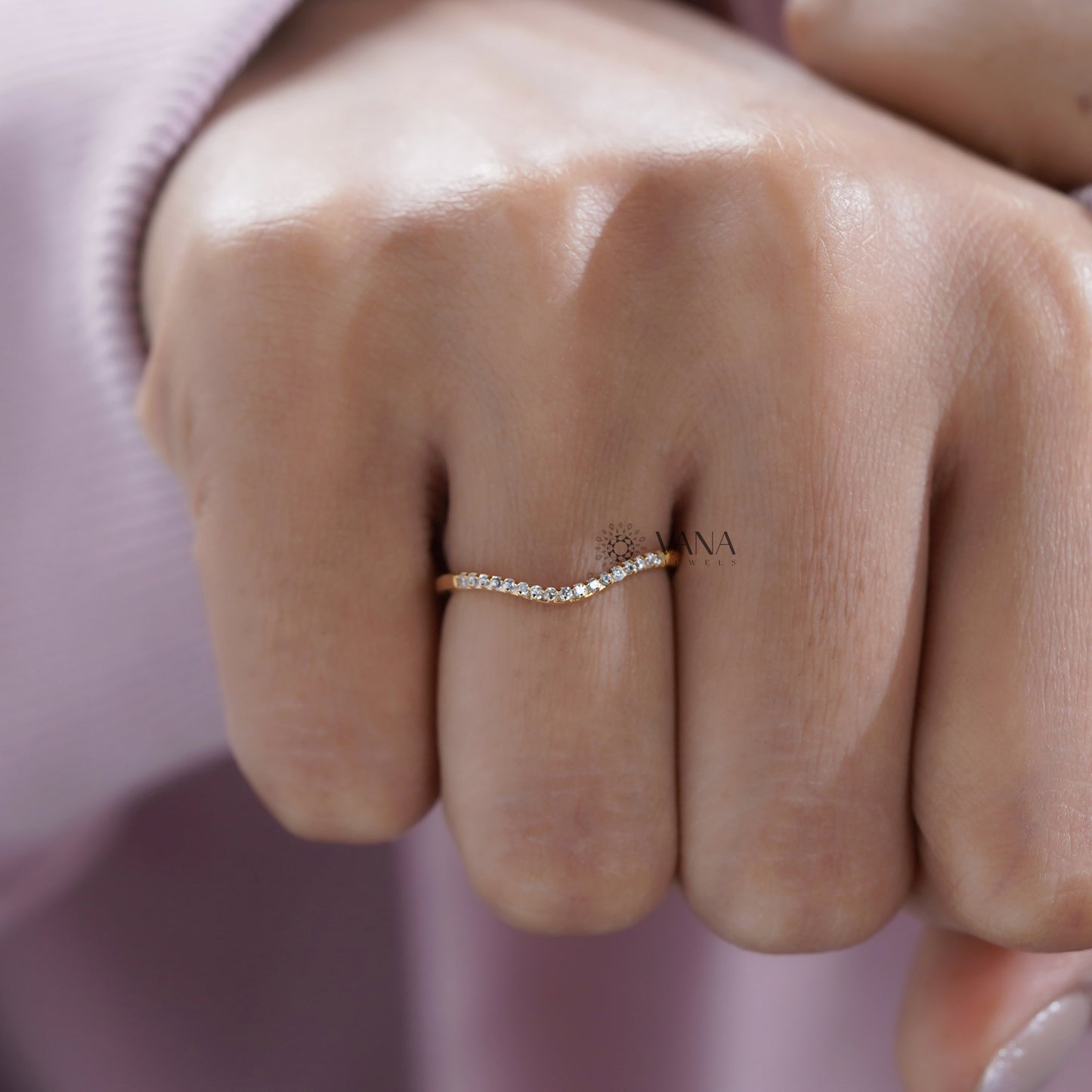 Stackable chevron ring with lab diamonds