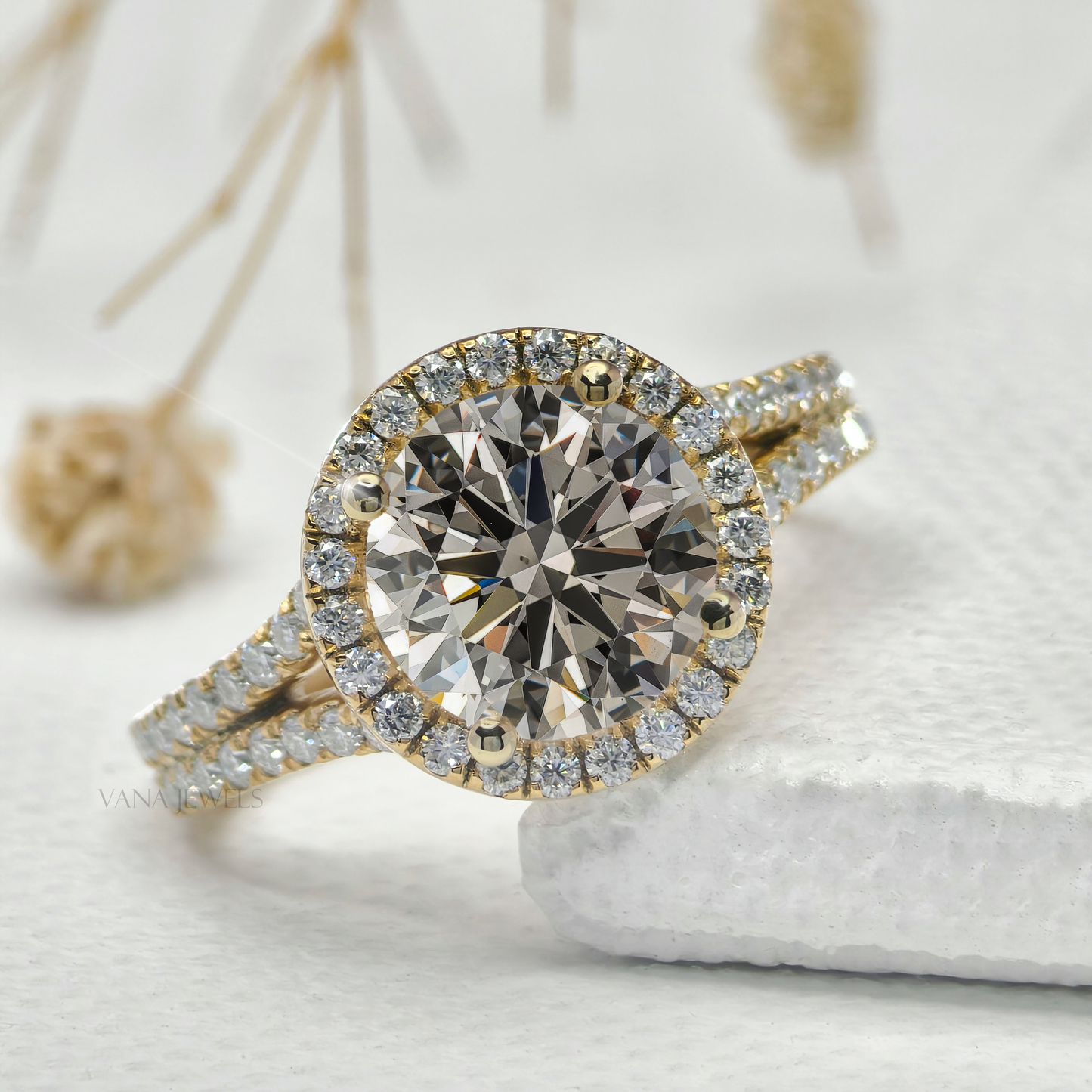 Round Cut Lab Grown Diamond Halo Engagement Ring - Split Shank Style