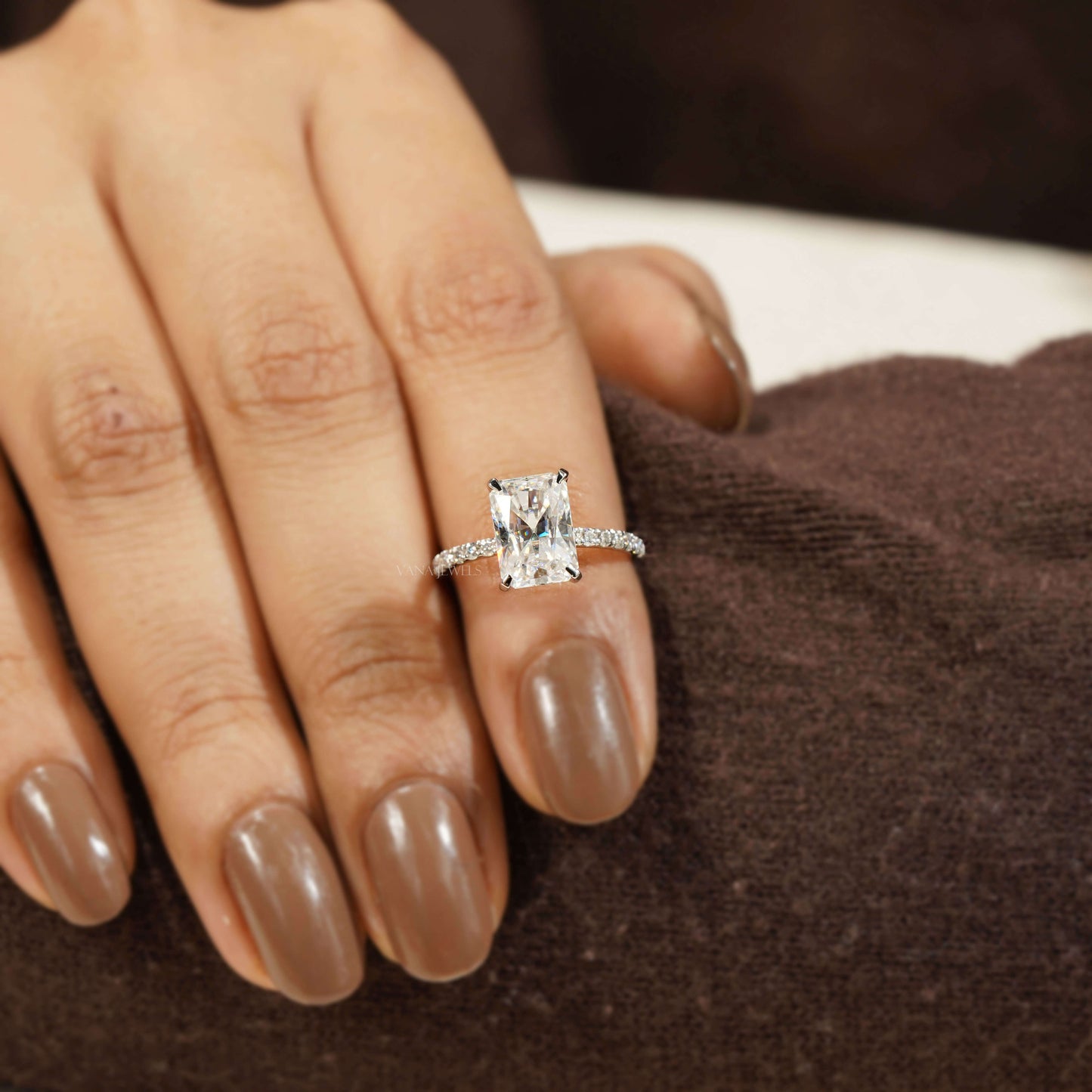 2.82 CT Radiant Cut Moissanite Halo Engagement Ring