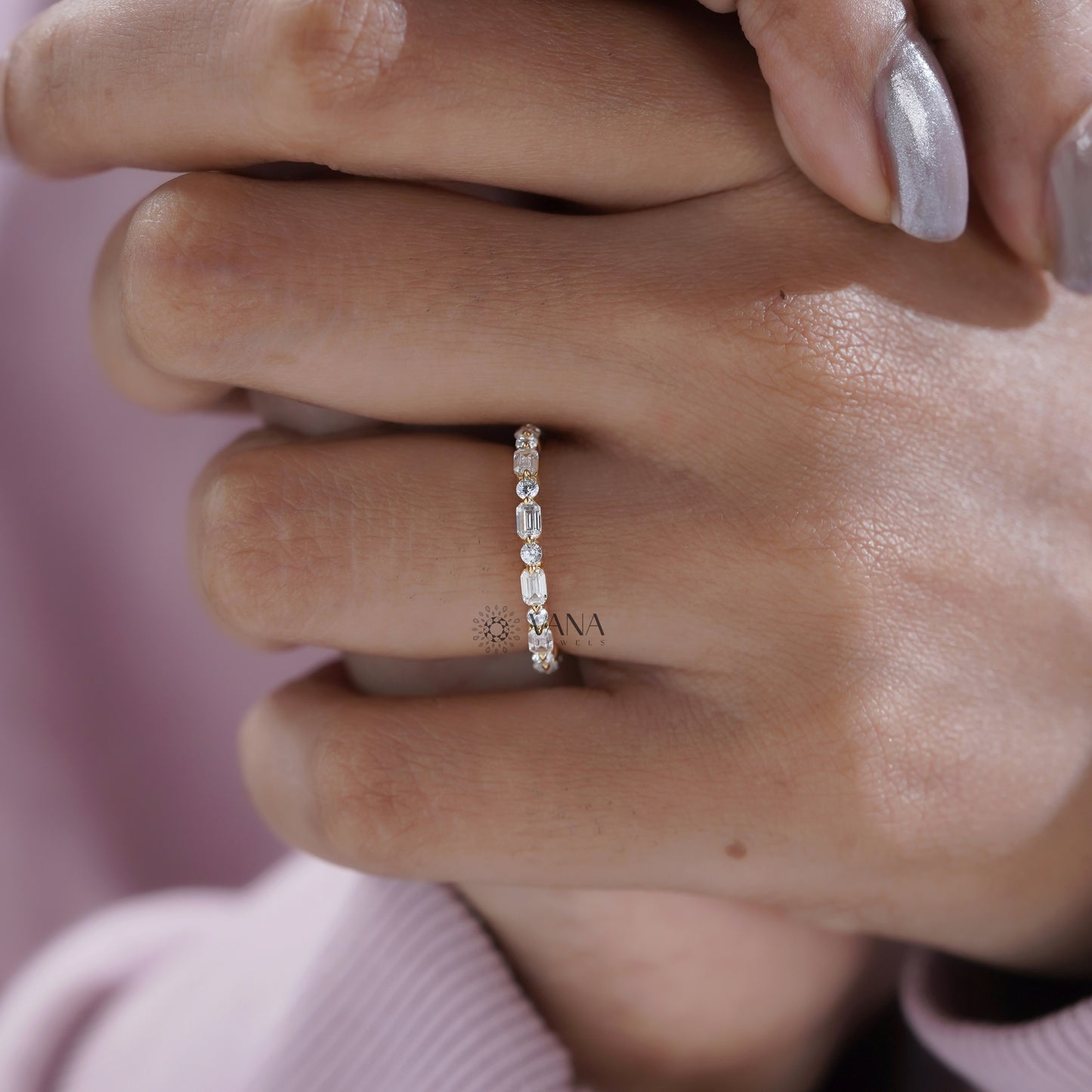 Minimalist Lab Diamond Eternity Band