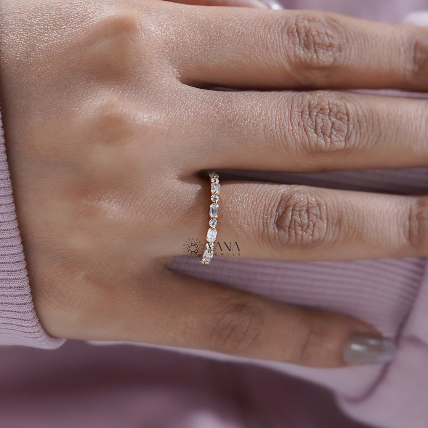 Handmade eternity stackable ring in yellow gold