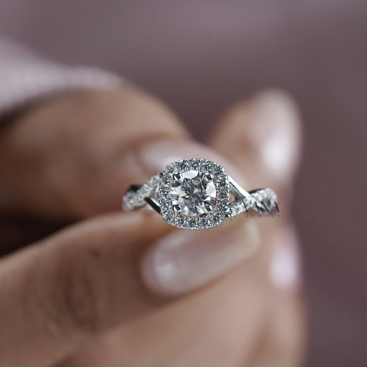Round Lab Diamond Wedding Ring