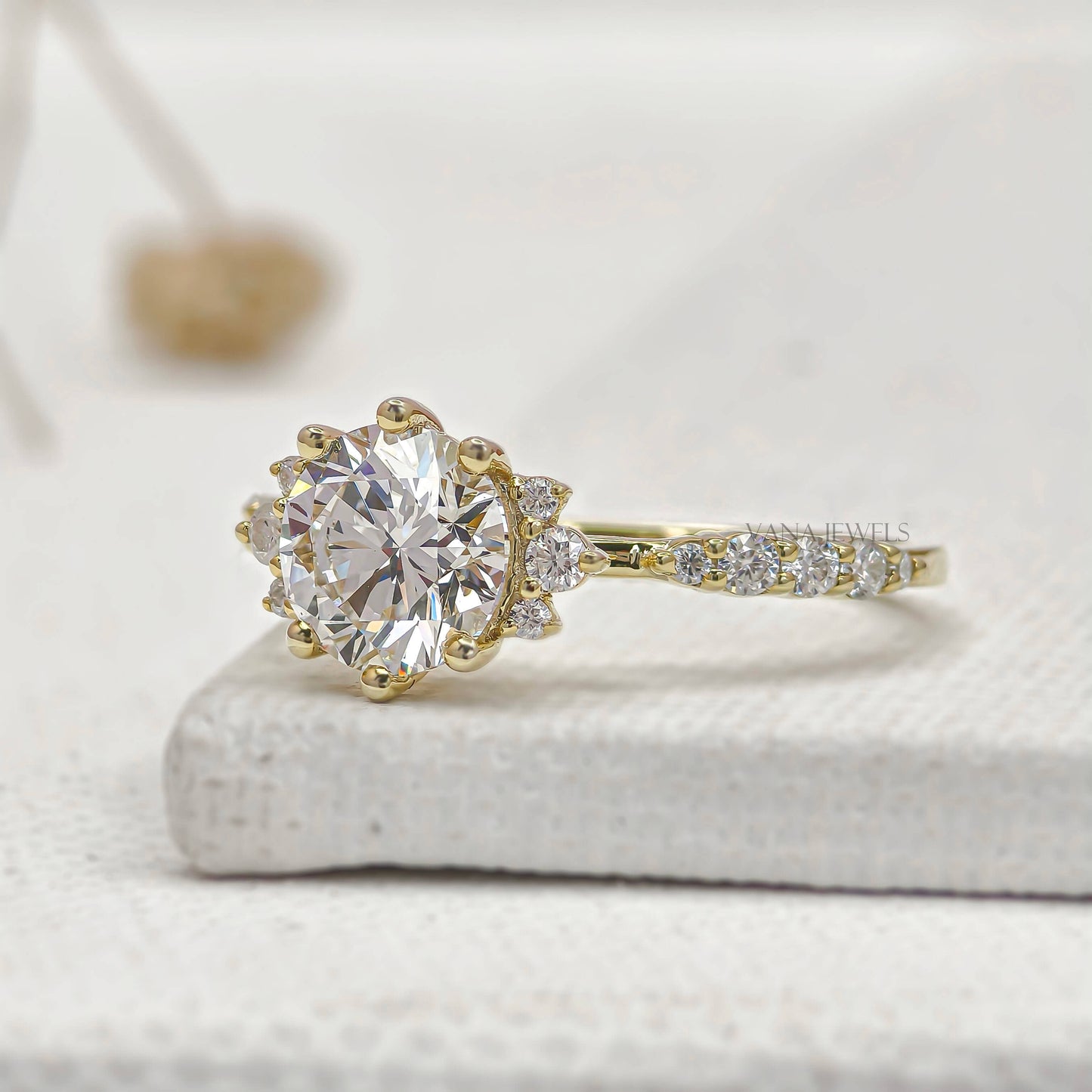 IGI Certified Round Cut Lab Grown Diamond Engagement Ring
