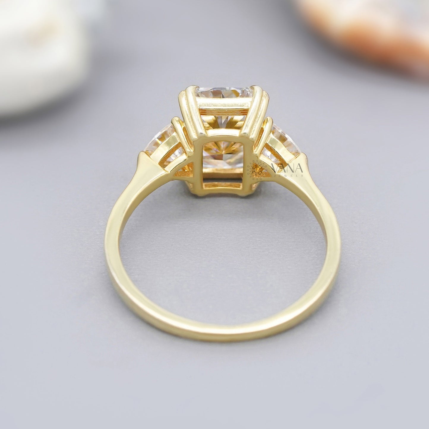 Double claw radiant moissanite ring for her