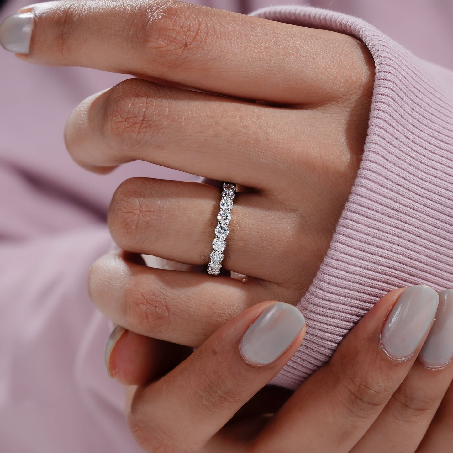 Half eternity band