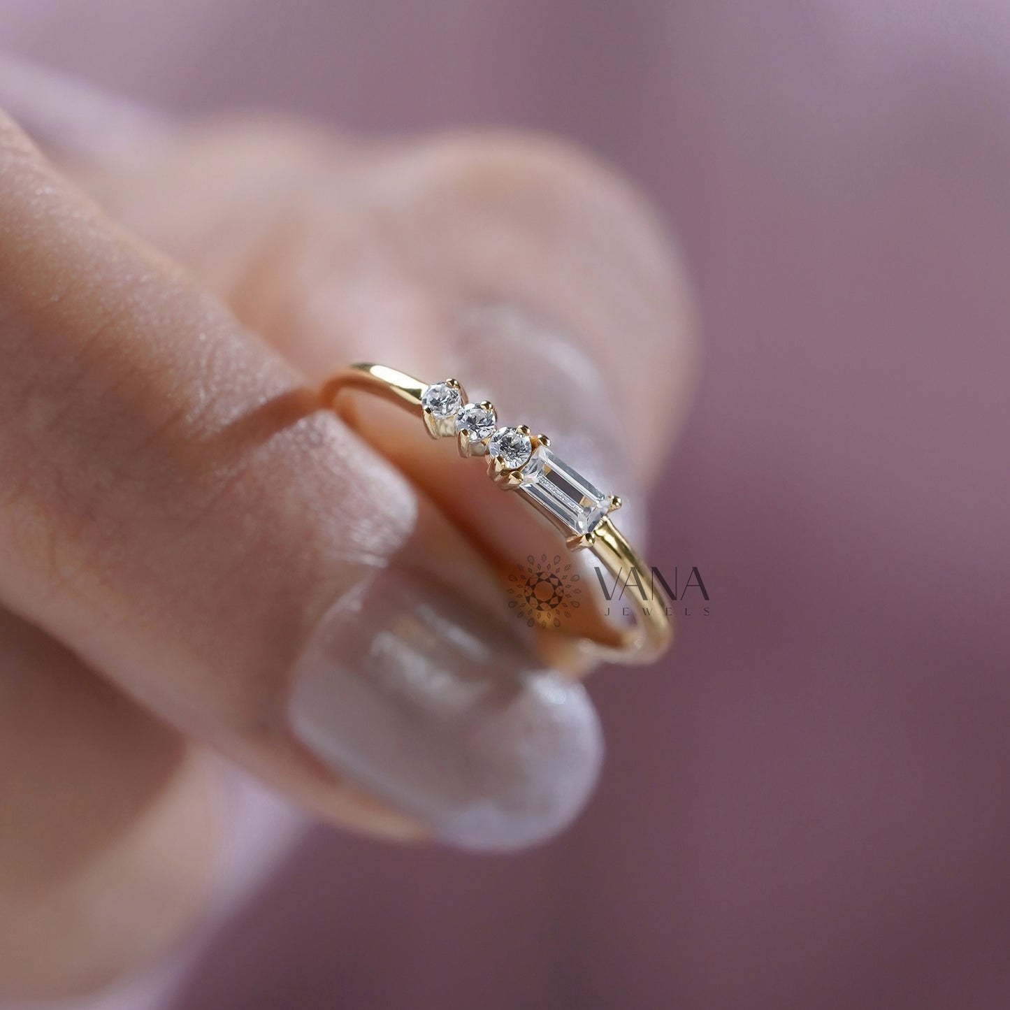 Round and Baguette Cut Wedding Ring