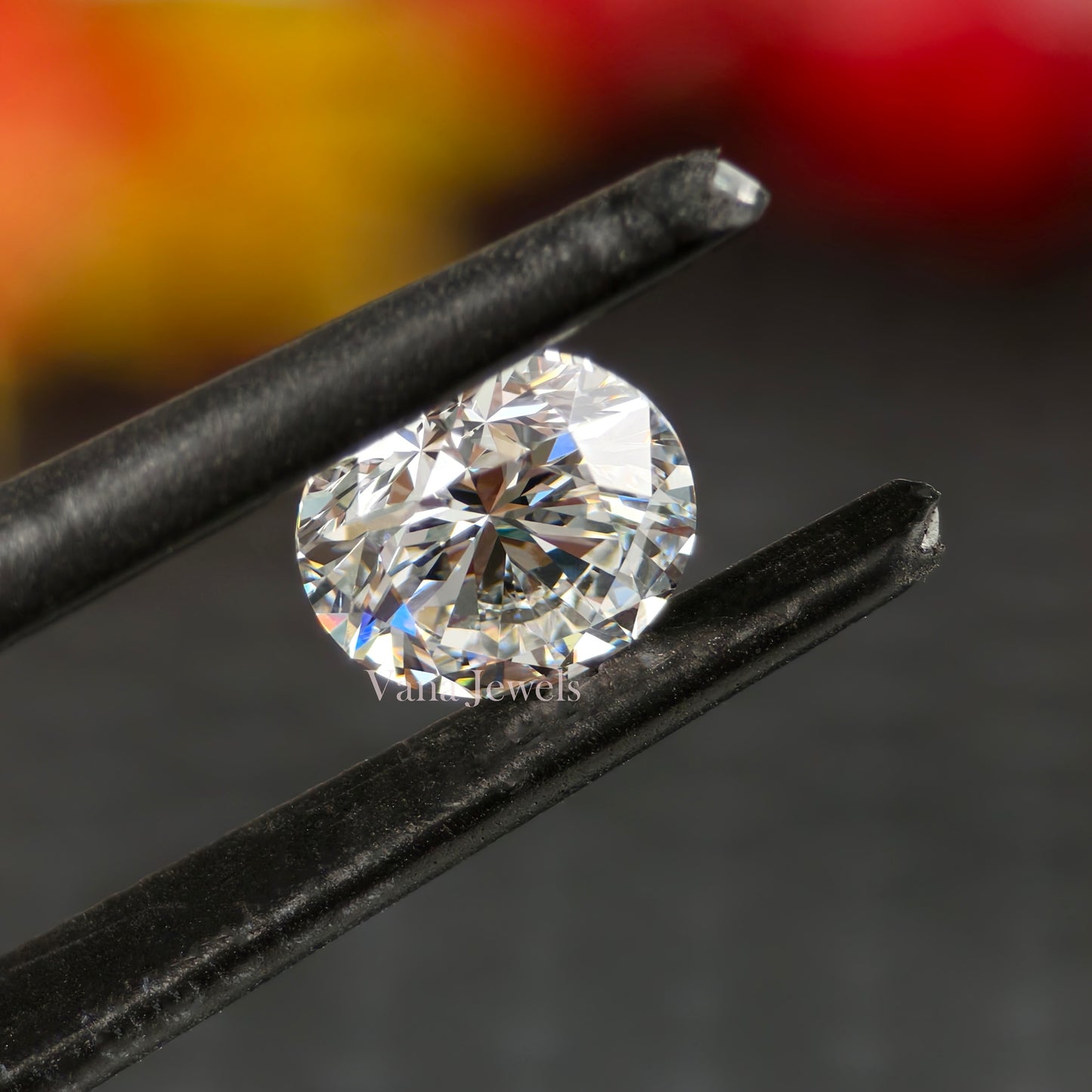 Sustainable round brilliant lab diamond stone with stunning clarity