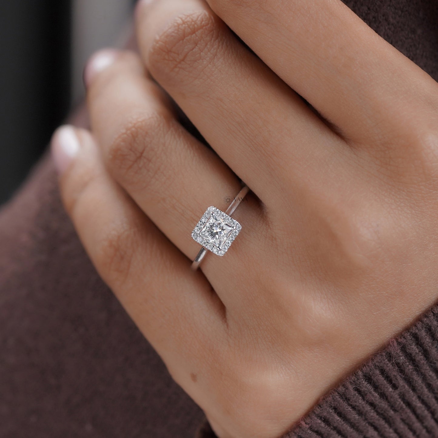 Princess cut moissanite engagement ring