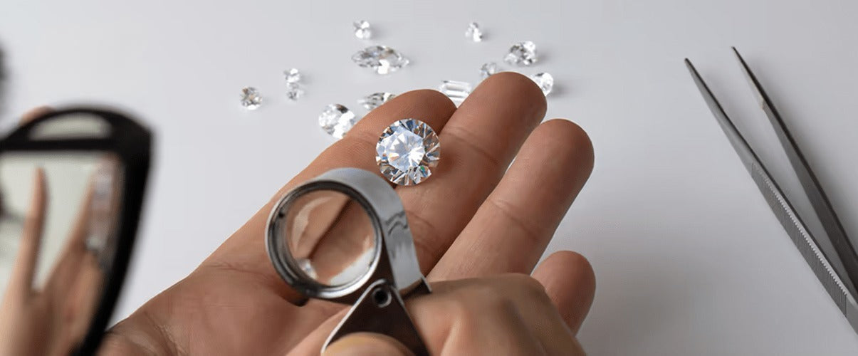 Moissanite vs Diamond Jewelry