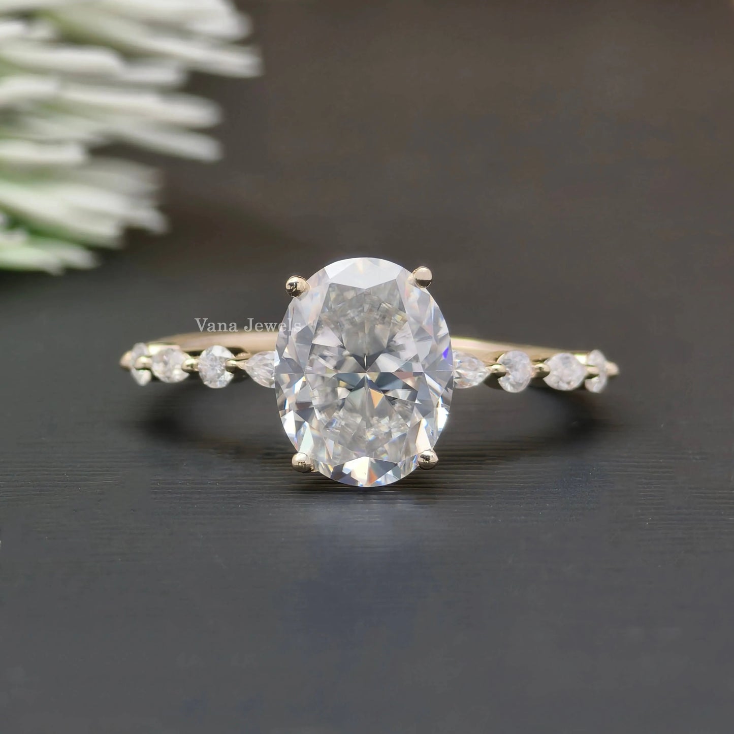 Amazing 3.5 TCW Oval Cut Moissanite Bridal Ring Set