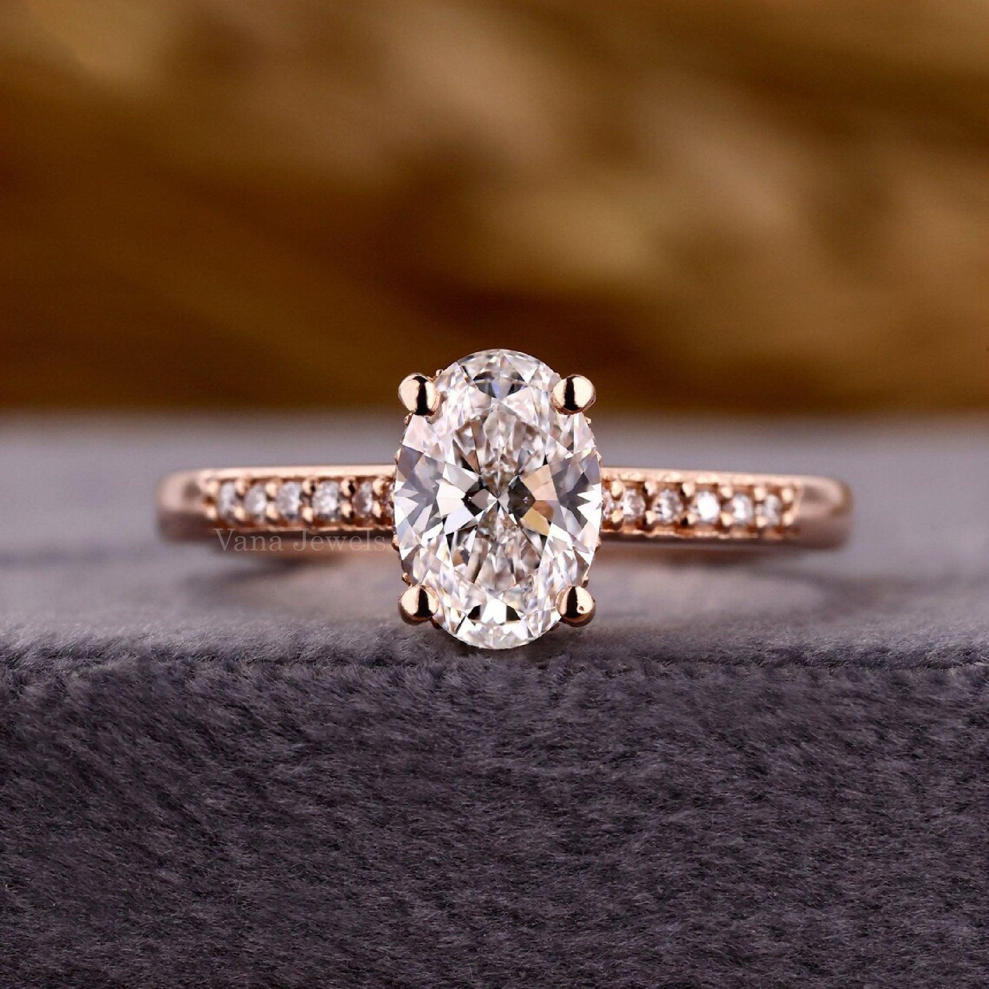 Oval Cut Lab Grown Diamond Engagement Ring - Vana Jewels