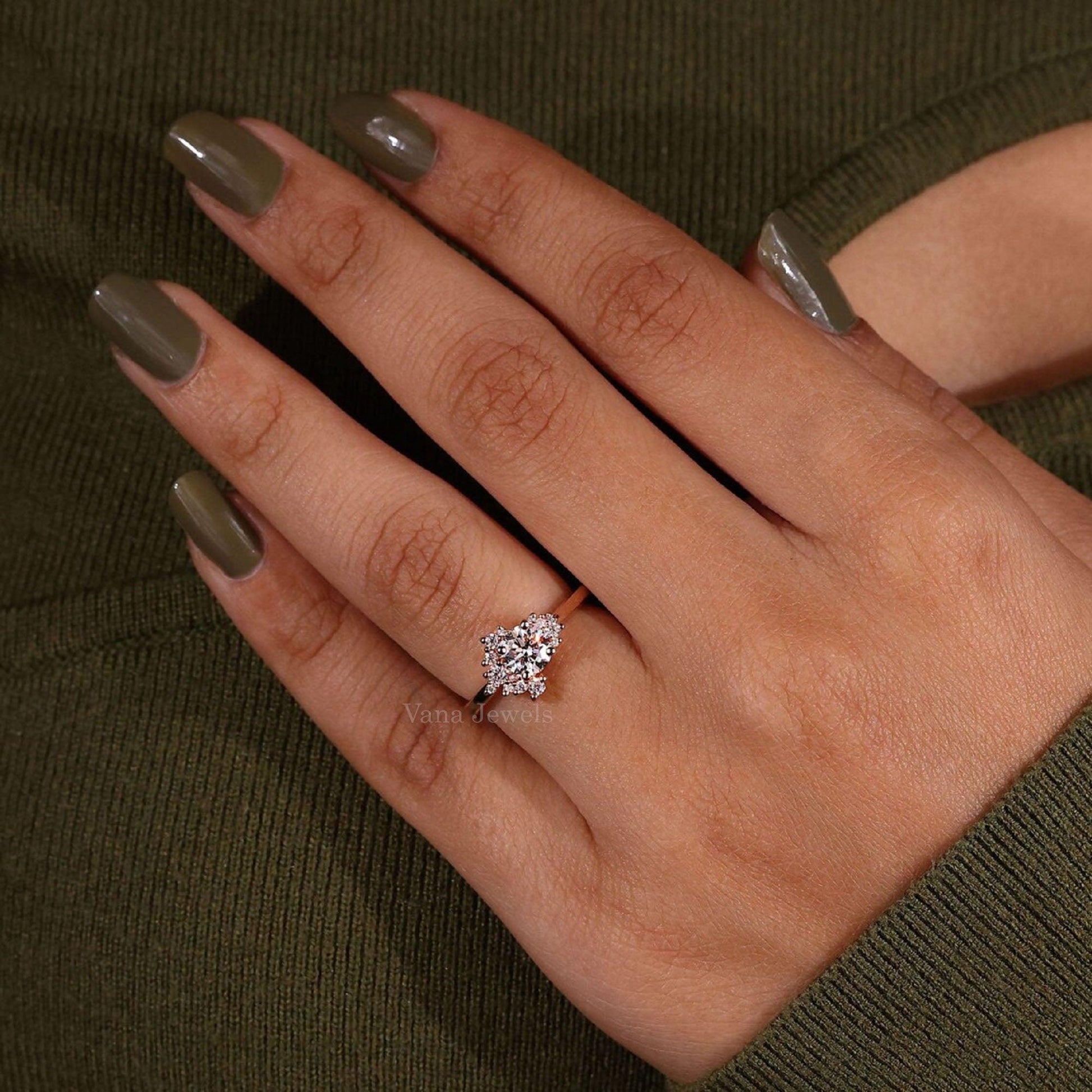 Round Lab-Grown Diamond Cluster Engagement Ring - Vana Jewels