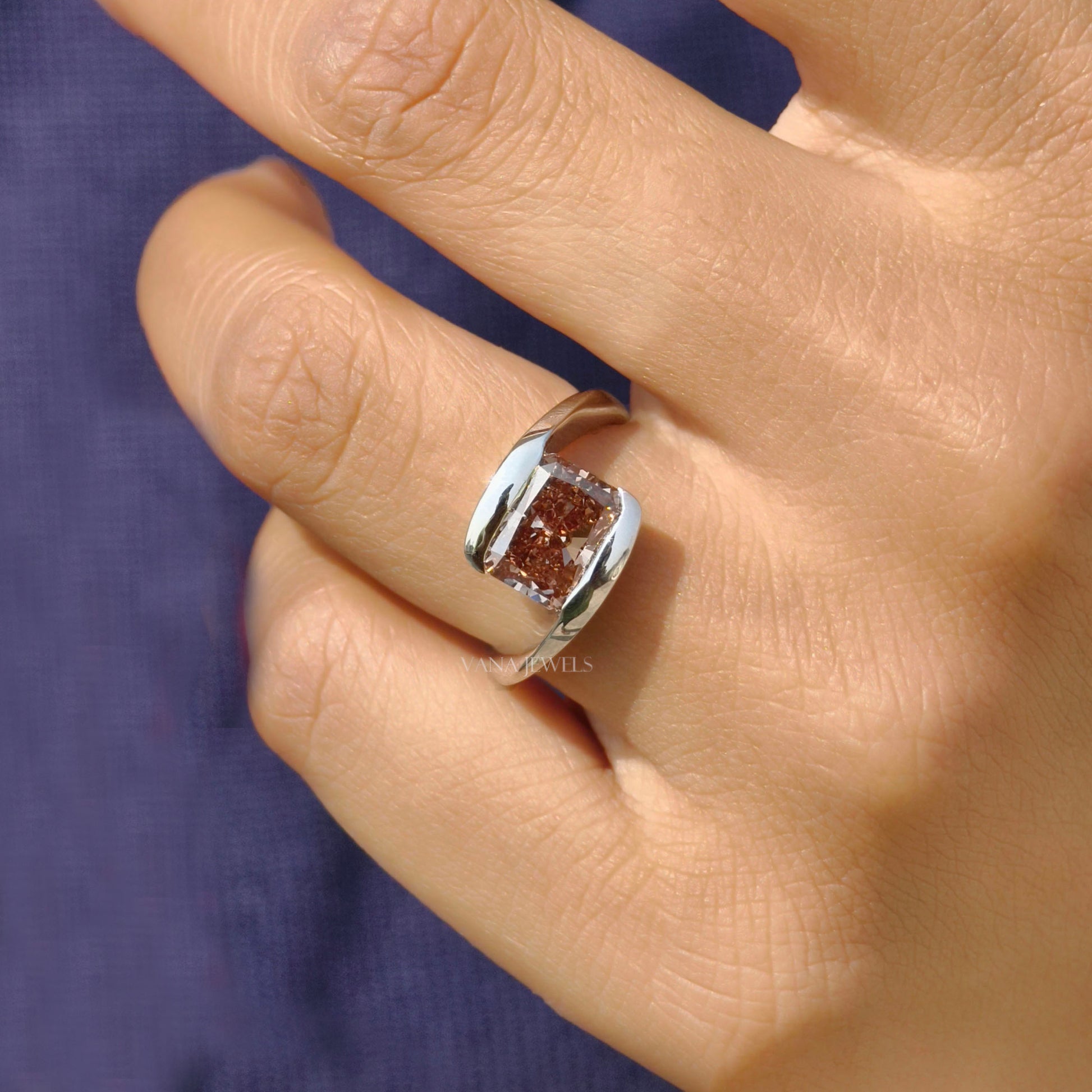 Modern solitaire brown diamond ring
