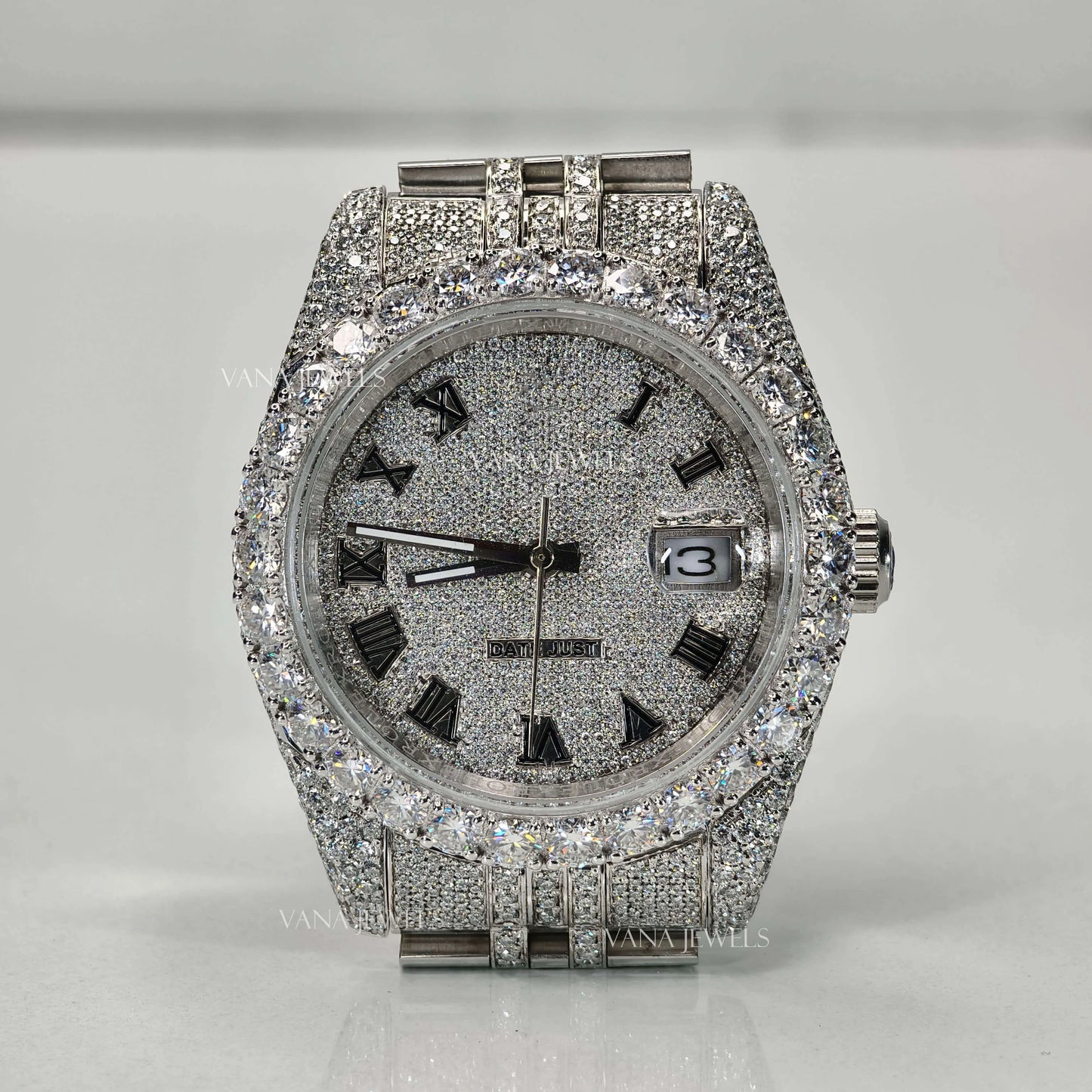 Exquisite Moissanite Studded Watch, Fully Iced Out Diamond Watch for Ultimate Luxury