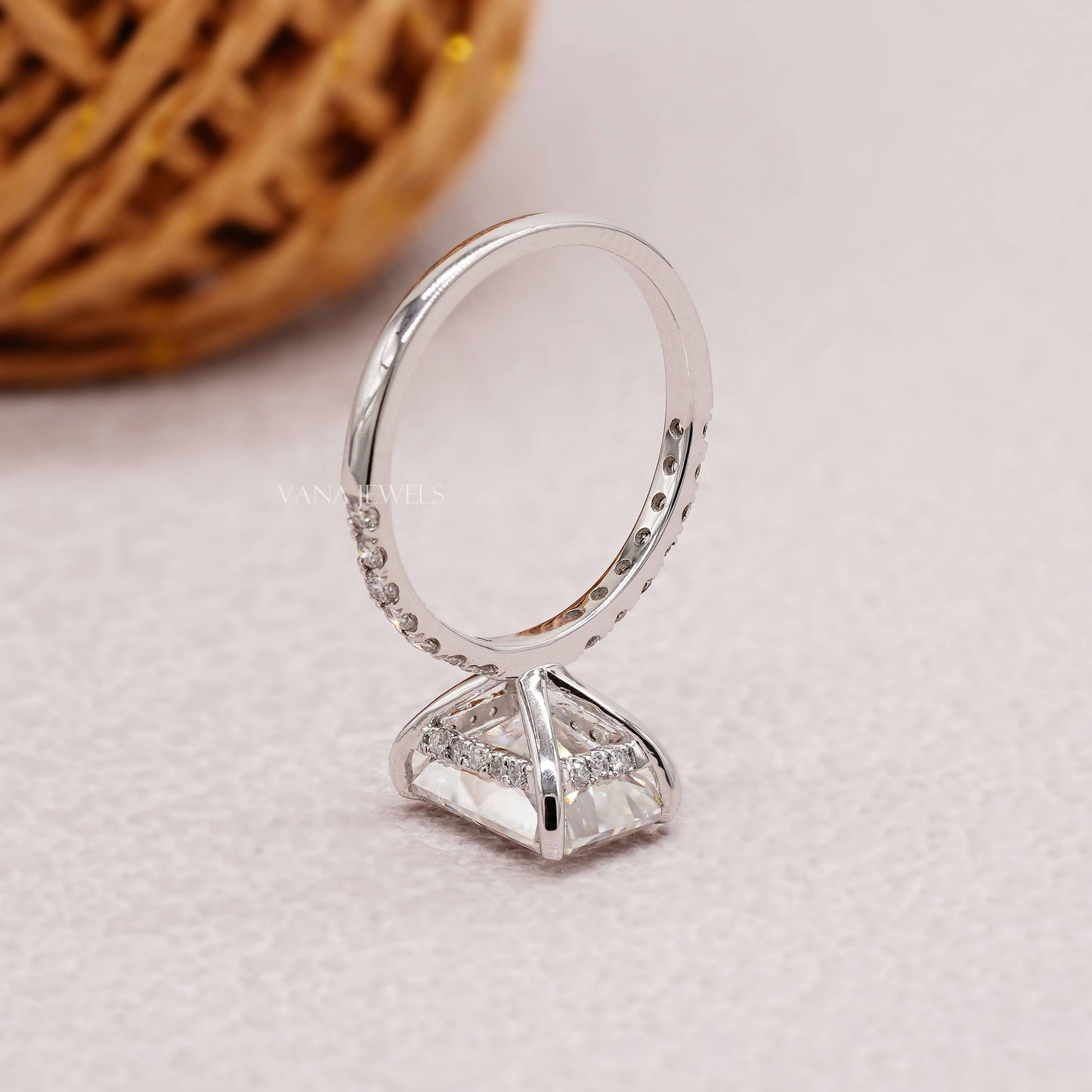 2.82 CT Radiant Cut Moissanite Halo Engagement Ring