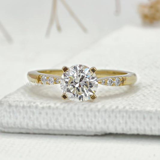 Yellow Gold Round Lab Grown Diamond Ring - Pinched Shank