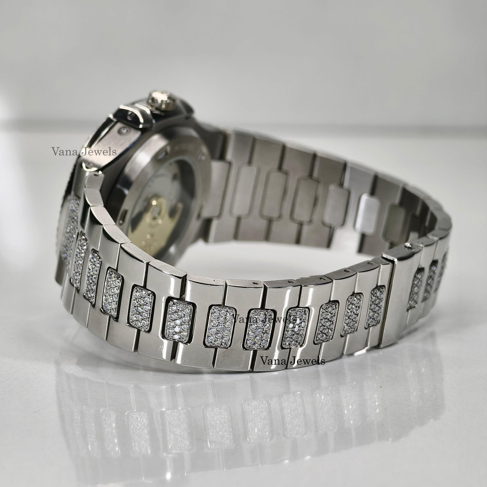 Round Cut VVS Moissanite Diamond Luxury's Watch - Vana Jewels