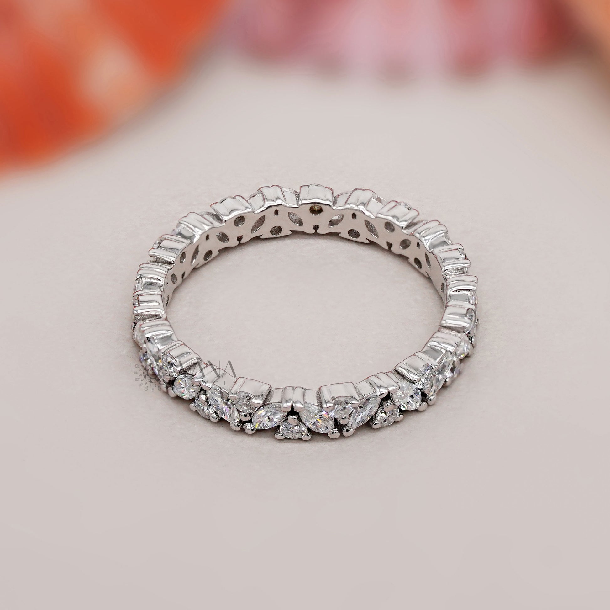 marquise diamond wedding band
