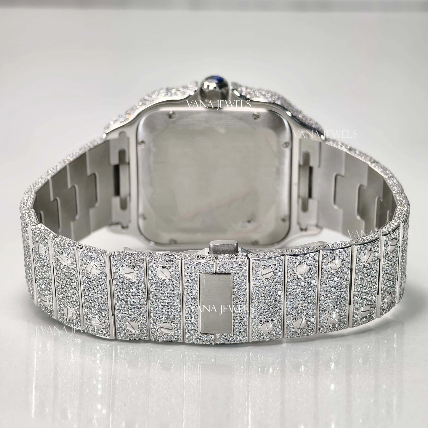 Brilliant Moissanite Diamond-Embellished Watch, A Masterpiece of Luxury