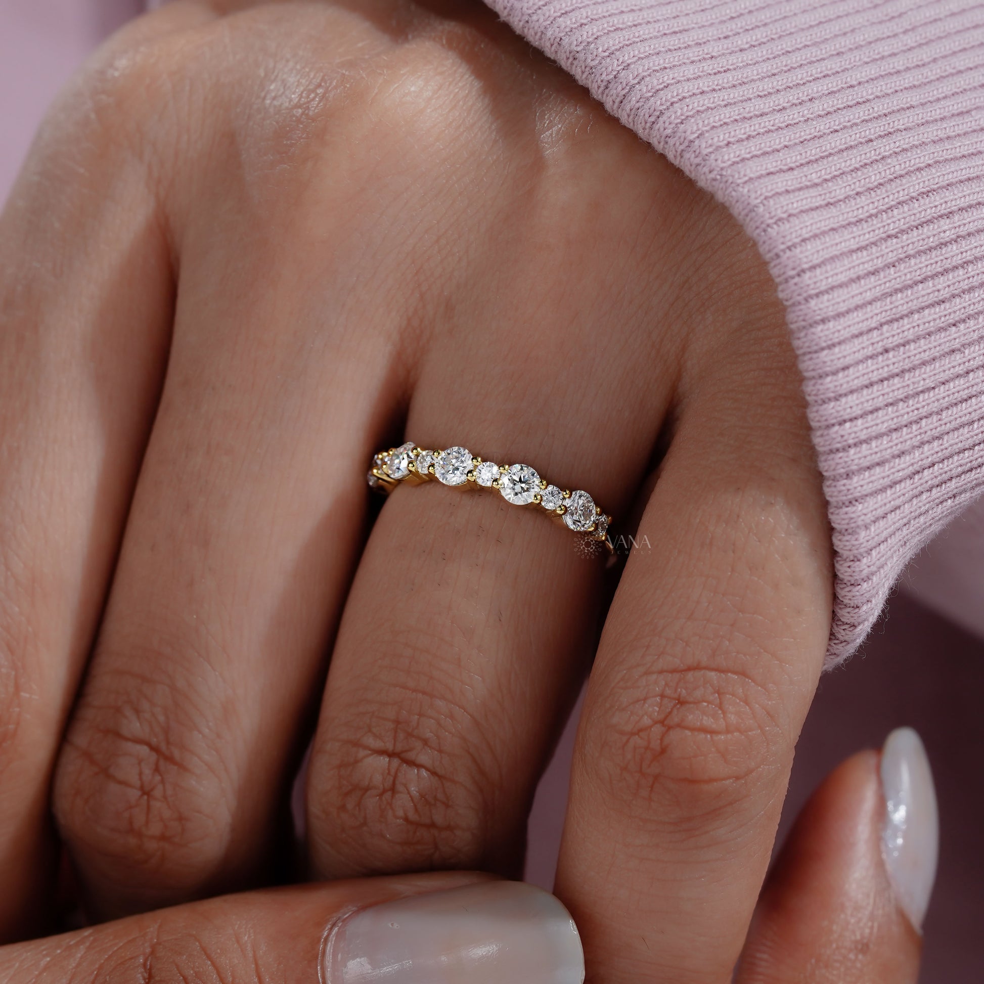 dainty diamond matching band

