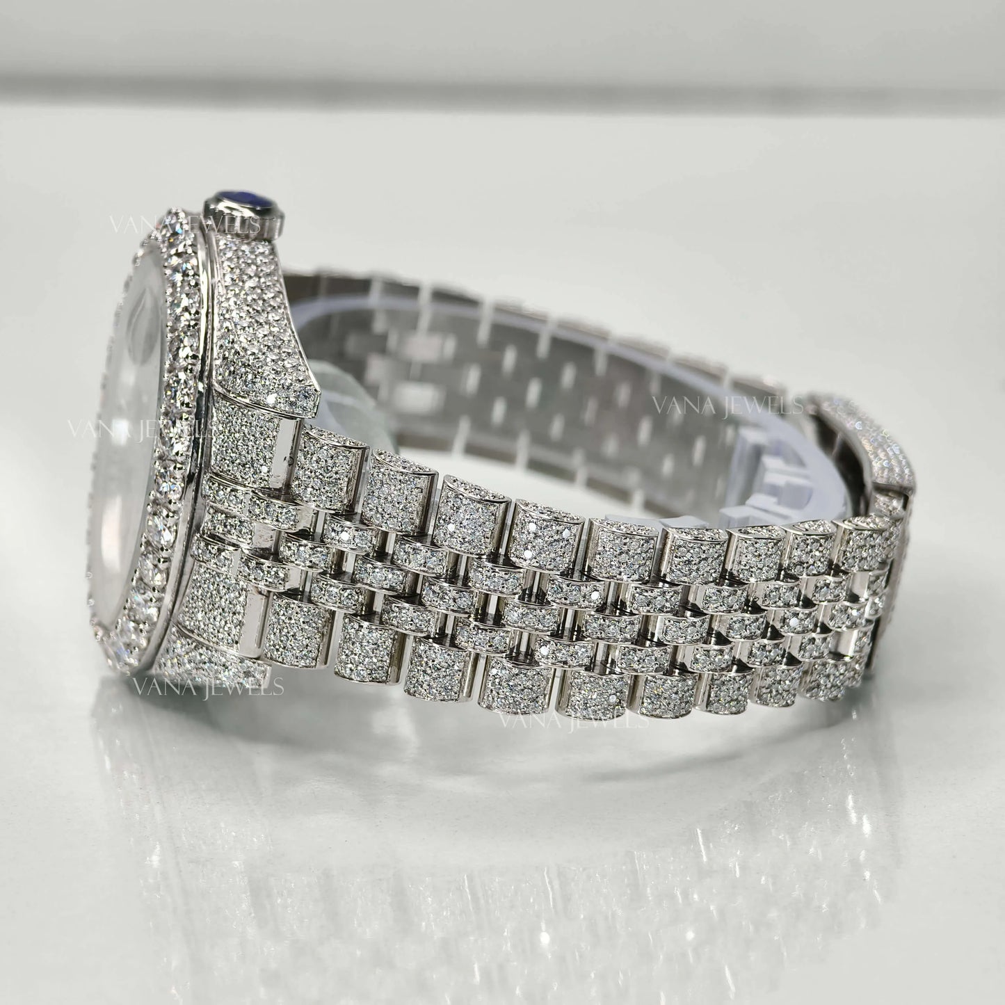 Exquisite Moissanite Studded Watch, Fully Iced Out Diamond Watch for Ultimate Luxury