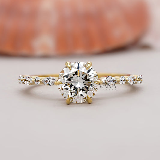Round Cut Lab Grown Diamond Engagement Ring
