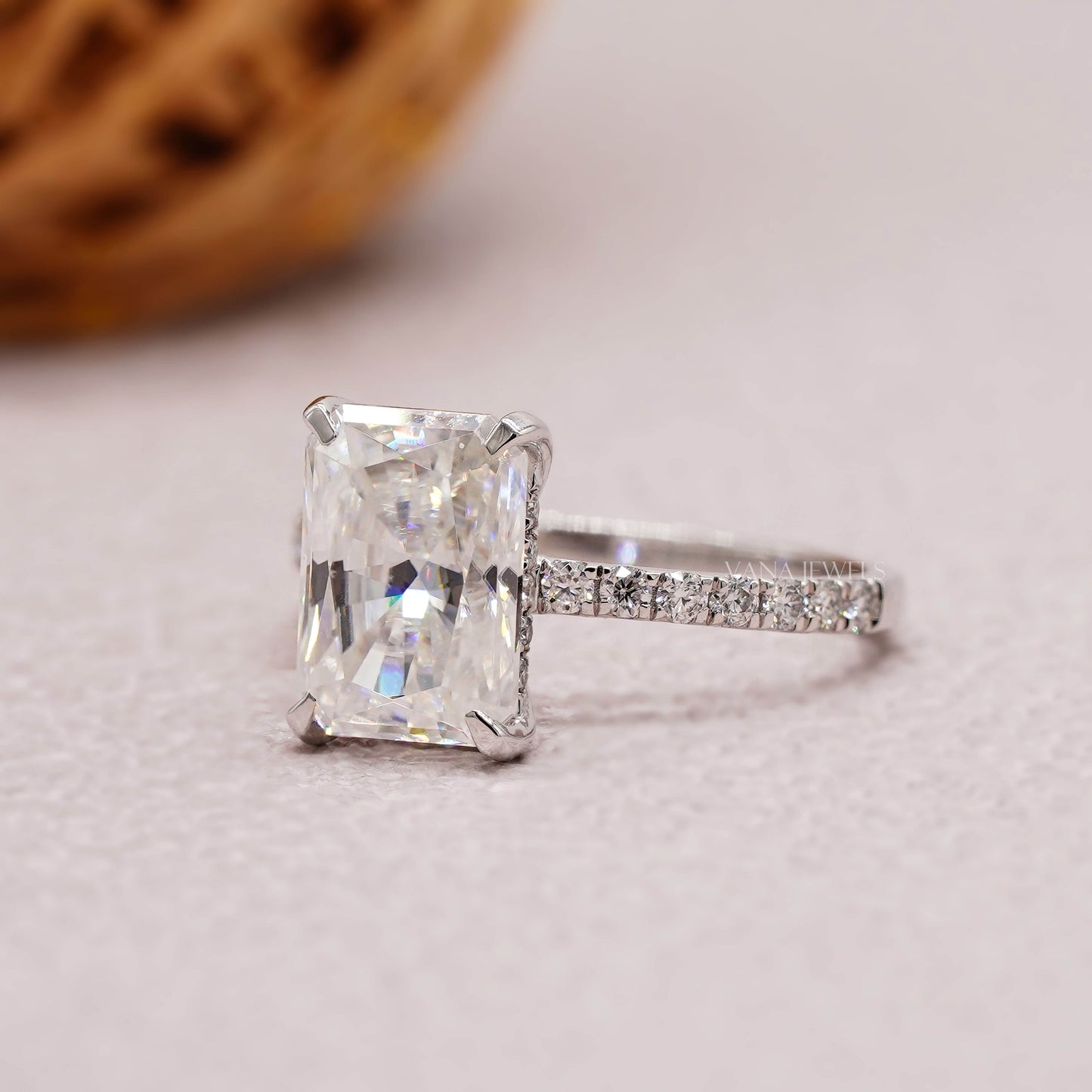 2.82 CT Radiant Cut Moissanite Halo Engagement Ring