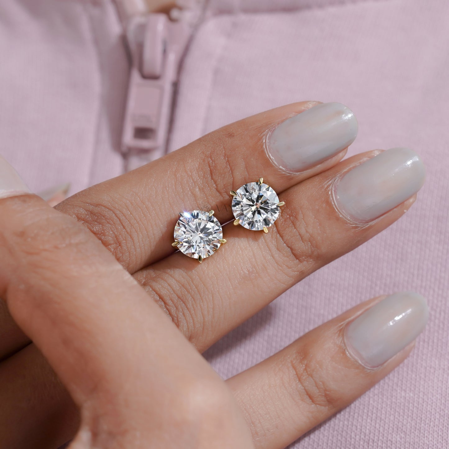 Round Cut Lab Grown Diamond Stud Earrings – Classic Minimalist Solitaire Gift for Her