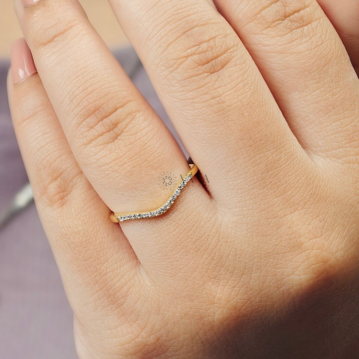 Curved Round Cut Moissanite Wedding Band with Minimalist Chevron Style in 14K Gold