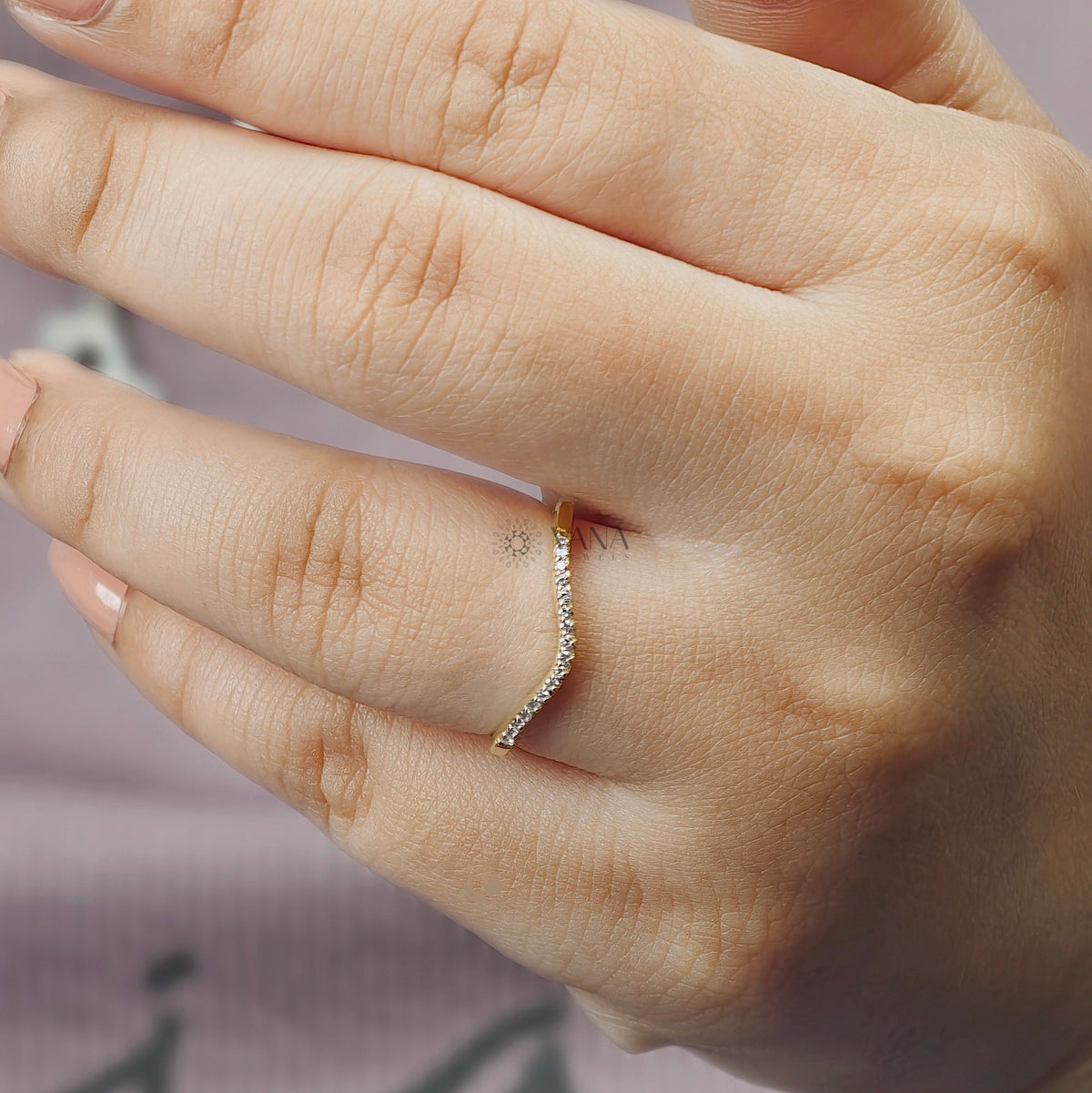 Curved Round Cut Moissanite Wedding Band with Minimalist Chevron Style in 14K Gold