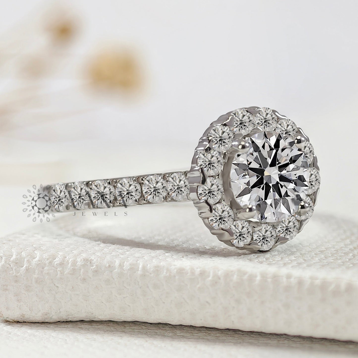 Round Cut Lab-Grown Diamond Halo Engagement Ring with Pave Setting