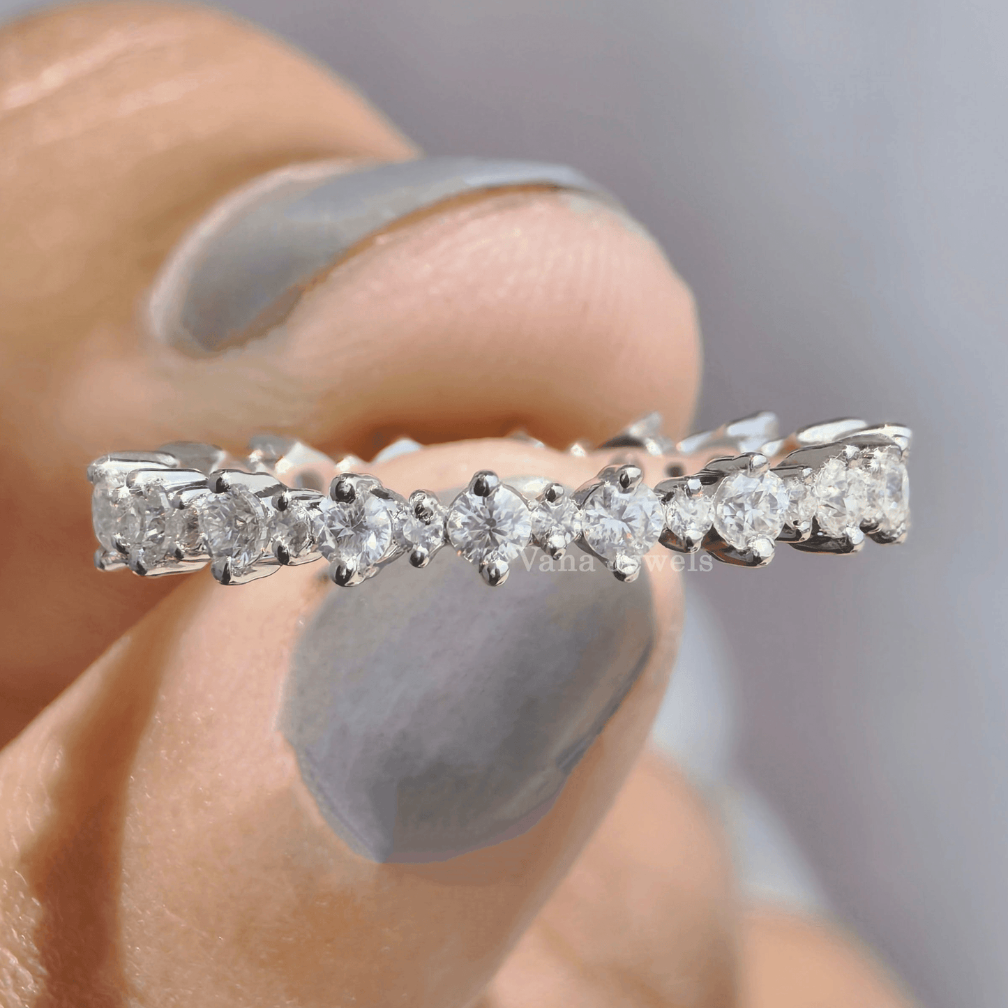 Floating Bubble Round Cut Colorless Moissanite Full Eternity Wedding Band - Vana Jewels