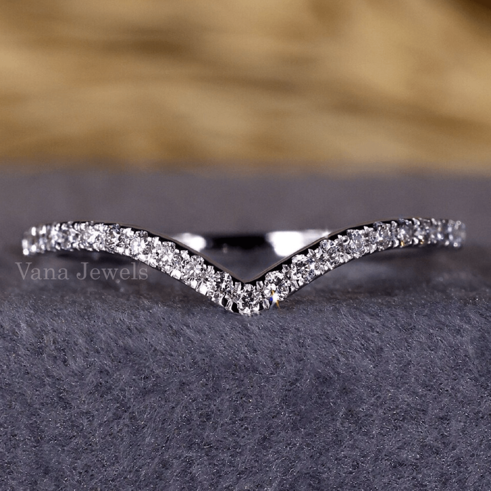 Round Lab Grown Diamond V Shape Wedding Band - Vana Jewels