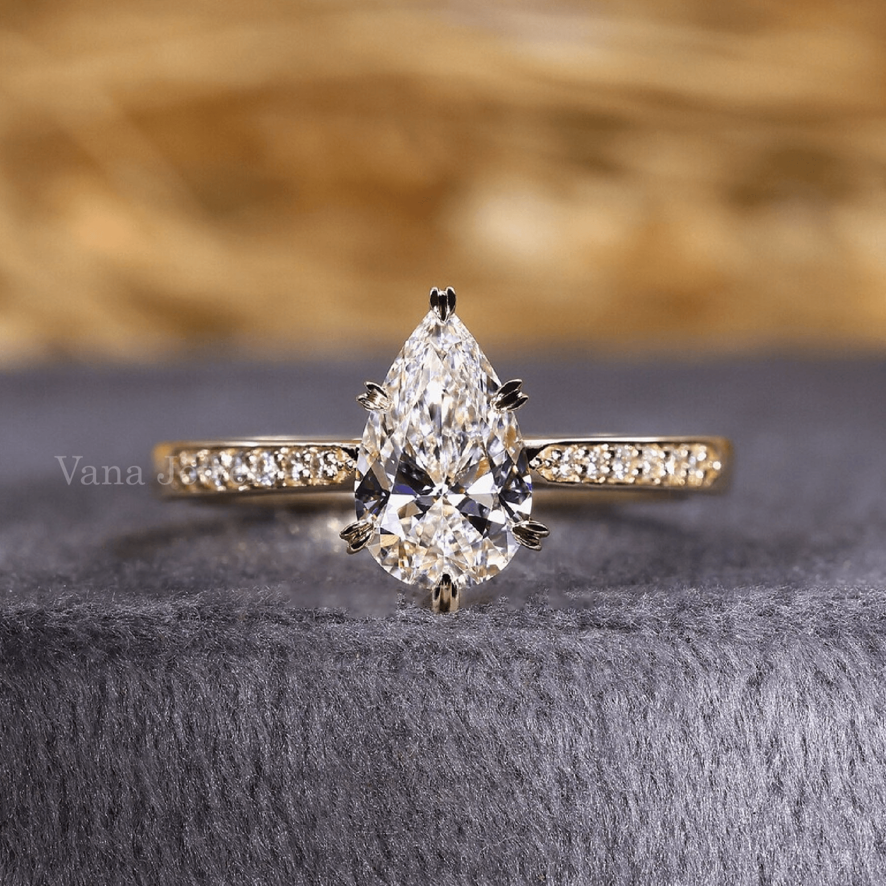 Pear Shaped Lab Grown Diamond Engagement Ring - Vana Jewels